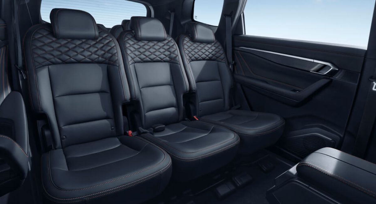 cómo cuidar los asientos de cuero de un auto