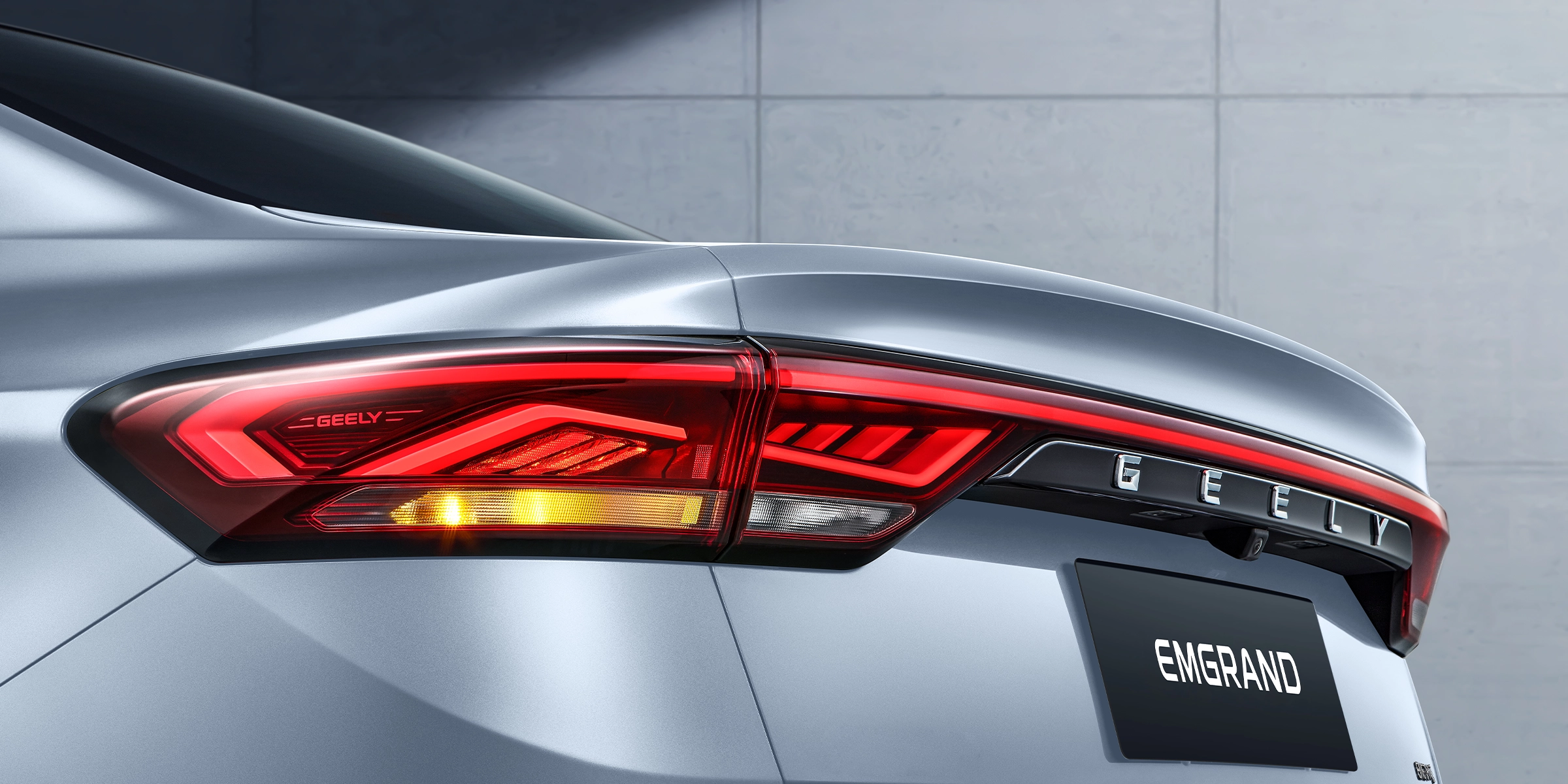 DiseñoExteriorEmgrand4