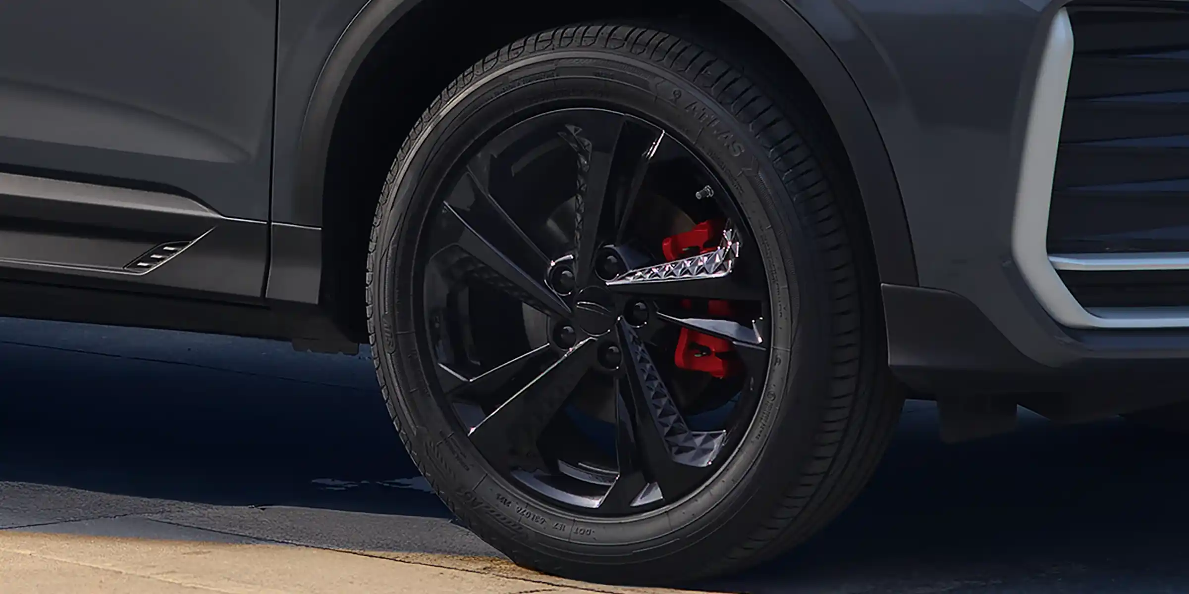 Exterior-2400x1200.04_11zon